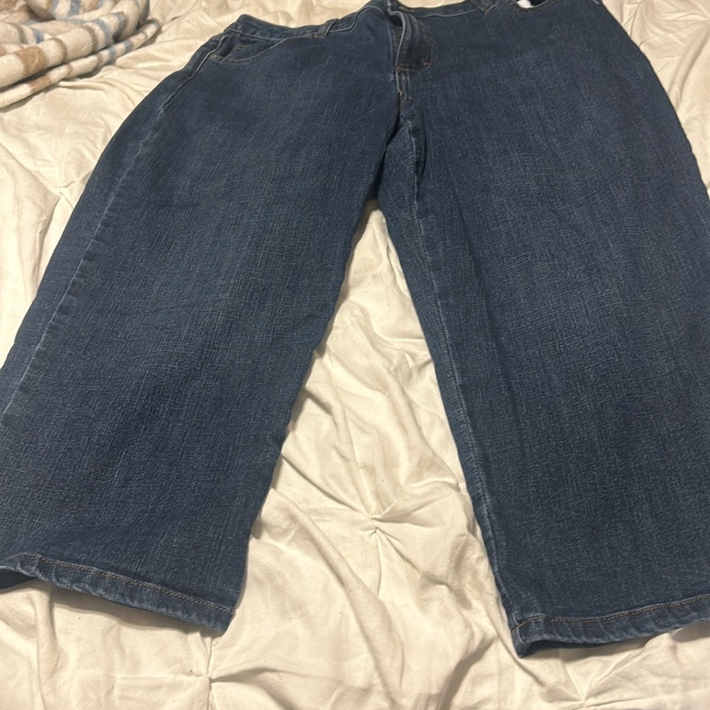 Relxed fit denim capris